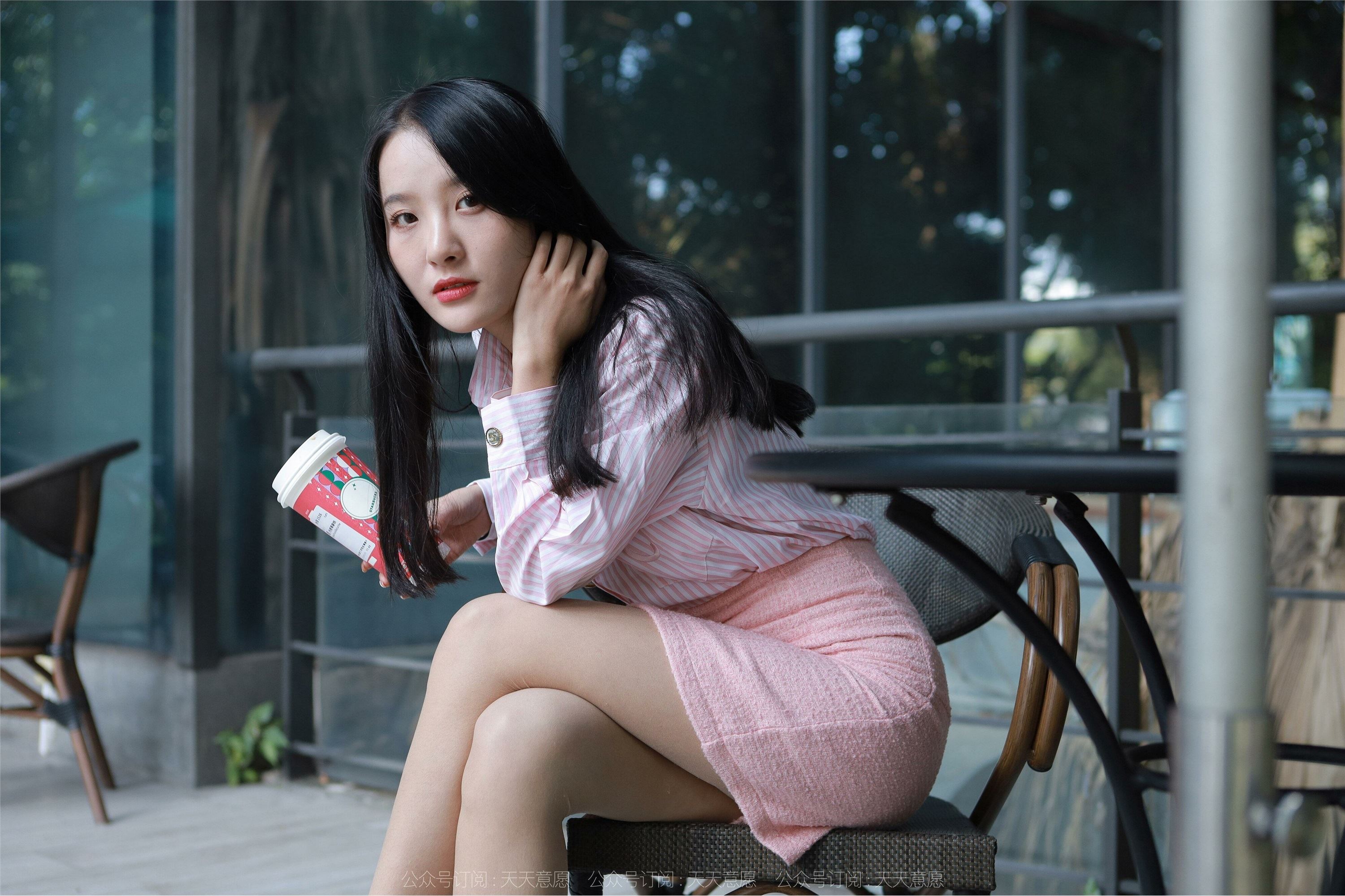 IESS异思趣向  2022.03.08 丝享家1022：婉萍《粉嫩的下午茶》